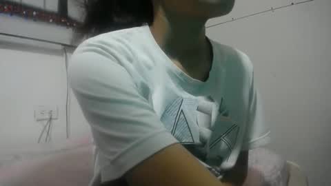 tati_latina24 online show from October 2025 08:21:02 PM