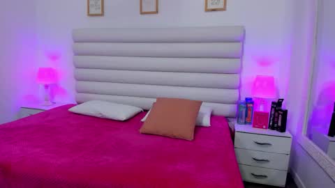 tatiana_arboleda online show from October 2025 11:03:01 AM