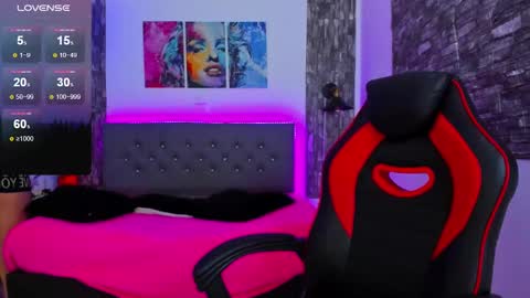 Snapshot of tatiana_sc chatting on January 2025 12:29:01 PM Tatiana SC online show from January 2025 12:29:01 PM