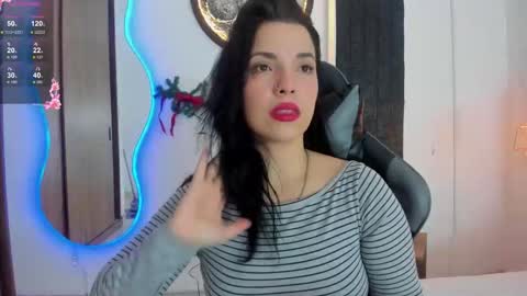 Snapshot of tatiana_sc chatting on December 2025 12:23:02 PM Tatiana SC online show from December 2025 12:23:02 PM