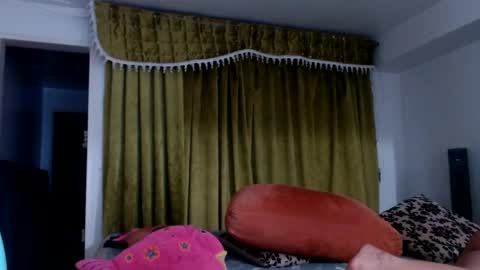 tatiana giraldo online show from September 2025 11:27:02 PM