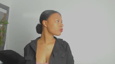 tatianasquirthot online show from March 2026 07:38:01 PM