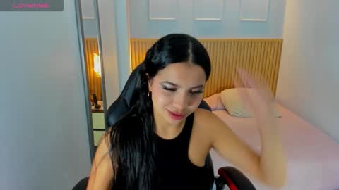 T A T I  online show from February 2026 10:42:01 PM