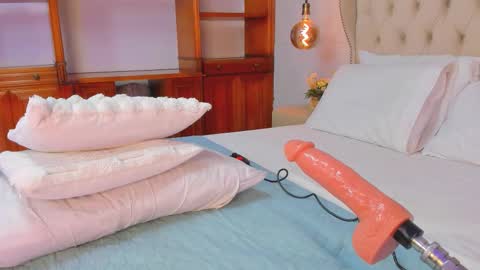 Snapshot of tatihornyy chatting on October 2025 11:00:01 AM TATI online show from October 2025 11:00:01 AM