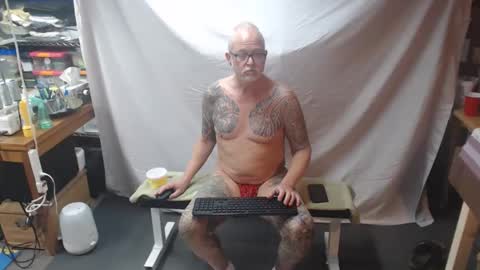 inkbator online show from January 2026 04:01:01 PM