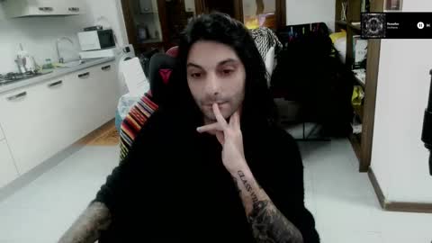 Snapshot of tattedfit chatting on December 2025 04:35:01 PM tattedfit online show from December 2025 04:35:01 PM