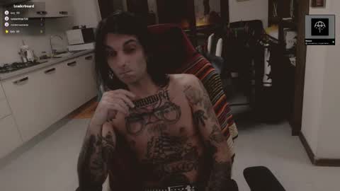 Snapshot of tattedfit chatting on December 2025 04:47:02 PM tattedfit online show from December 2025 04:47:02 PM