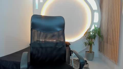 tattokoi online show from January 2025 11:07:01 PM