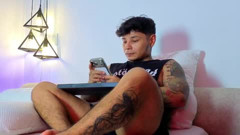 Snapshot of tattokoi chatting on May 2026 01:43:02 AM tattokoi online show from May 2026 01:43:02 AM