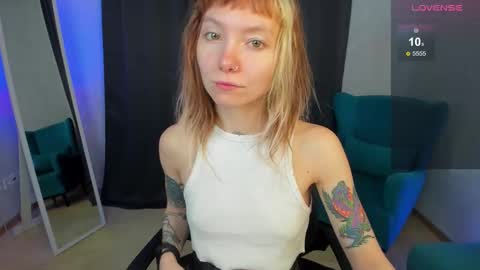 tattoo_artbaby online show from September 2025 01:39:02 AM