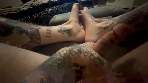 Snapshot of tattoo_dood chatting on April 2026 03:18:02 PM tattoo_dood online show from April 2026 03:18:02 PM
