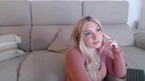 tattoobbgirl online show from September 2025 06:54:01 PM