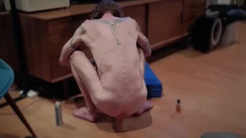 tattooed love boy online show from May 2026 03:35:02 AM