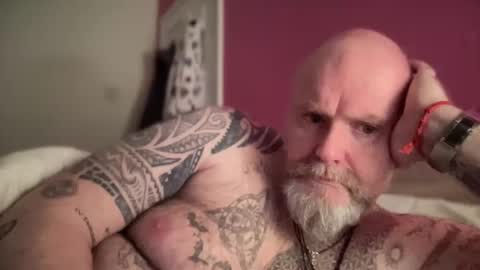Tattooeddilf 01 online show from January 2025 11:06:01 PM