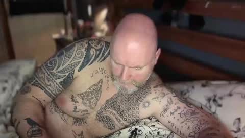Tattooeddilf 01 online show from March 2025 08:57:01 PM