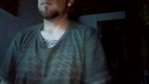 Snapshot of tattoogun chatting on December 2024 05:12:01 AM TattooLust online show from December 2024 05:12:01 AM