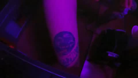 Snapshot of tattoogun chatting on February 2026 02:53:01 AM TattooLust online show from February 2026 02:53:01 AM