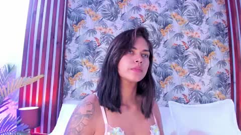 Snapshot of tattybunny chatting on December 2024 06:27:01 PM Tatty online show from December 2024 06:27:01 PM