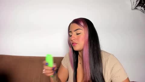 Snapshot of taty_gomez_ chatting on February 2026 08:41:01 AM Tatiana Gomez online show from February 2026 08:41:01 AM