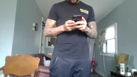 Snapshot of taurusbaeforever chatting on December 2025 05:31:02 PM taurusbaeforever online show from December 2025 05:31:02 PM