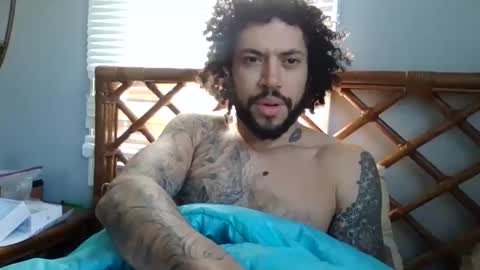 Snapshot of taurusbaeforever chatting on April 2026 03:01:02 PM taurusbaeforever online show from April 2026 03:01:02 PM