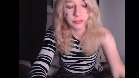 Snapshot of tavishmartavish chatting on February 2025 09:14:01 PM Rudy Rybinovaya online show from February 2025 09:14:01 PM