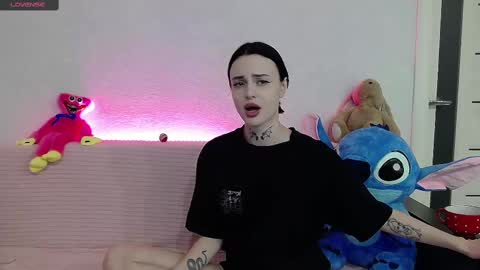 Taya online show from March 2025 07:54:02 PM