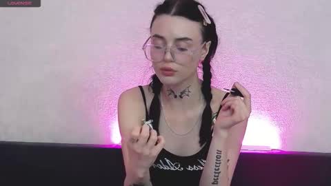 Taya online show from February 2026 06:15:02 PM