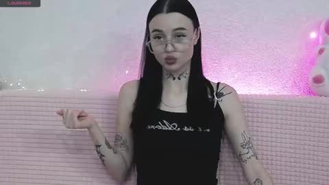 Taya online show from February 2026 05:53:01 PM