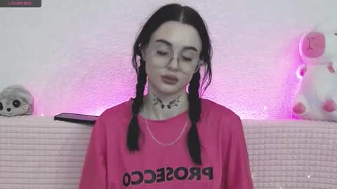 Taya online show from February 2026 06:40:02 PM