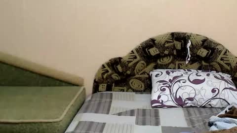 Snapshot of tayagirl chatting on November 2025 05:53:01 PM Taya online show from November 2025 05:53:01 PM