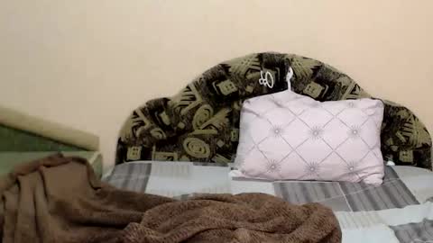 Snapshot of tayagirl chatting on November 2025 06:40:01 PM Taya online show from November 2025 06:40:01 PM