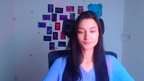 Taya online show from November 2025 07:41:02 AM