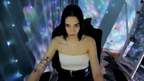 Snapshot of tayla_candy chatting on November 2025 07:40:02 AM Tayla online show from November 2025 07:40:02 AM