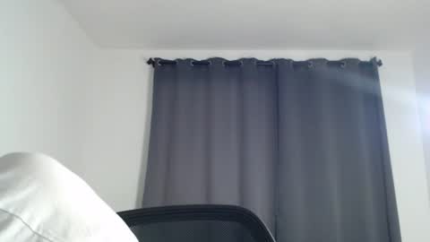 Snapshot of taylor_024 chatting on June 2026 10:15:01 AM independent model online show from June 2026 10:15:01 AM