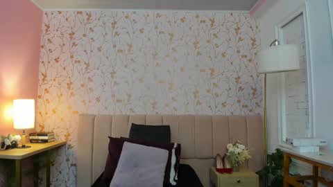 Taylor Bennet online show from February 2026 12:03:01 PM