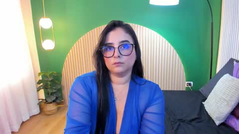 Taylor Bennet online show from March 2026 08:04:01 PM