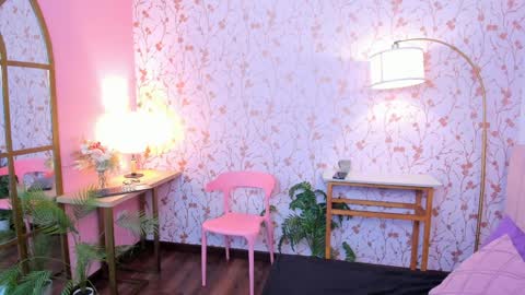 Taylor Bennet online show from April 2026 11:32:01 AM