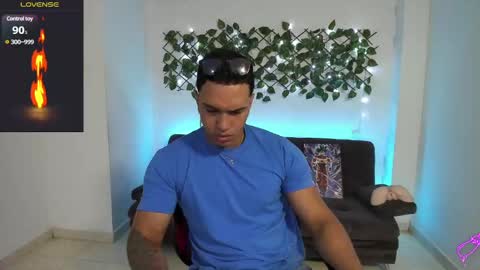 Penagos zz    online show from December 2024 02:22:01 PM