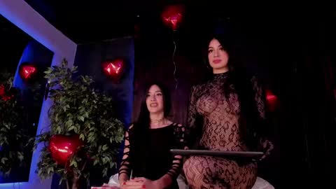 Snapshot of taylor_jonnees chatting on February 2025 11:31:02 AM Taylor Help me to get 100 thumbs up online show from February 2025 11:31:02 AM