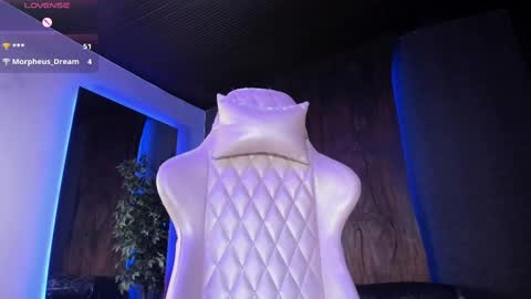 Snapshot of taylor_jonnees chatting on September 2025 04:29:02 PM Taylor Help me to get 100 thumbs up online show from September 2025 04:29:02 PM