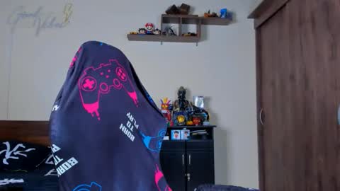 Snapshot of taylor_mclane1 chatting on February 2026 06:01:01 PM taylor_mclane1 online show from February 2026 06:01:01 PM