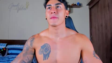 Snapshot of taylor_mclane1 chatting on February 2026 06:44:02 PM taylor_mclane1 online show from February 2026 06:44:02 PM