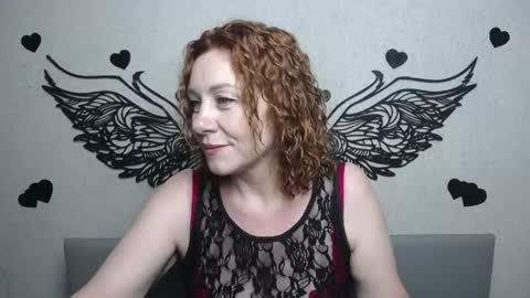Snapshot of taylorfoxtt chatting on May 2026 05:04:01 AM TaylorFoxTT online show from May 2026 05:04:01 AM