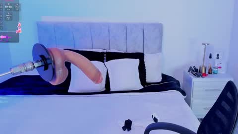 Taylor online show from September 2025 12:21:02 AM