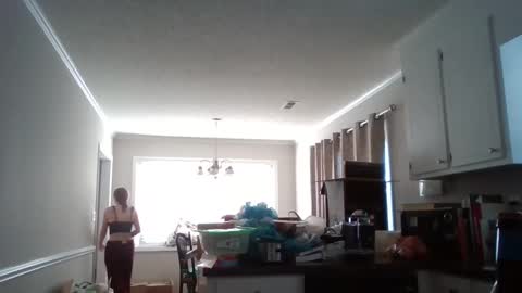 Snapshot of taylorslay chatting on December 2025 05:28:02 PM taylorslay online show from December 2025 05:28:02 PM