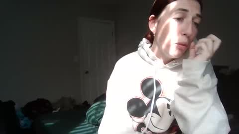 taylorslay online show from December 2025 04:57:02 PM