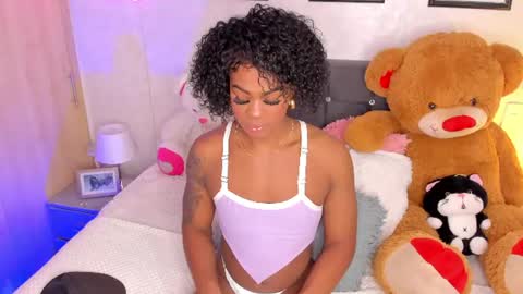 Snapshot of tayssa_maravilh chatting on July 2026 12:59:02 AM TAYSSA ONLINE FROM 0630 PM - 1130 PM COLOMBIAN HOUR online show from July 2026 12:59:02 AM