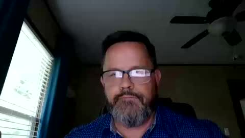 tdhawk87 online show from April 2026 08:48:02 PM