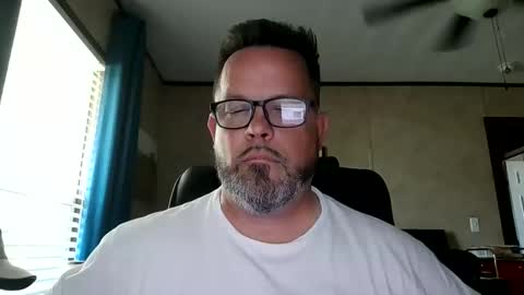 tdhawk87 online show from May 2026 09:53:02 PM